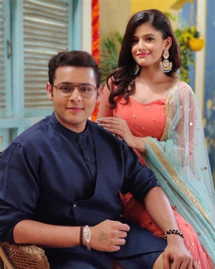 Anahita Bhooshan’s Boyfriend: Who is Anahita Bhooshan Dating?