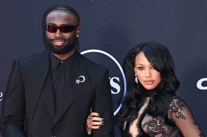 Antonio Brown’s Girlfriend: Who is Antonio Brown Dating?