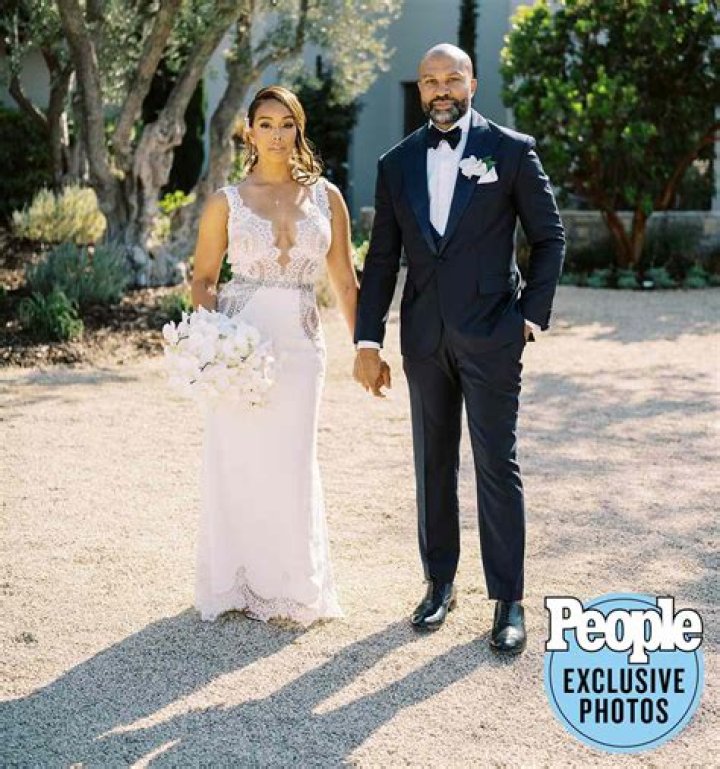 Gloria Carra’s Husband: Who is Gloria Carra Dating?