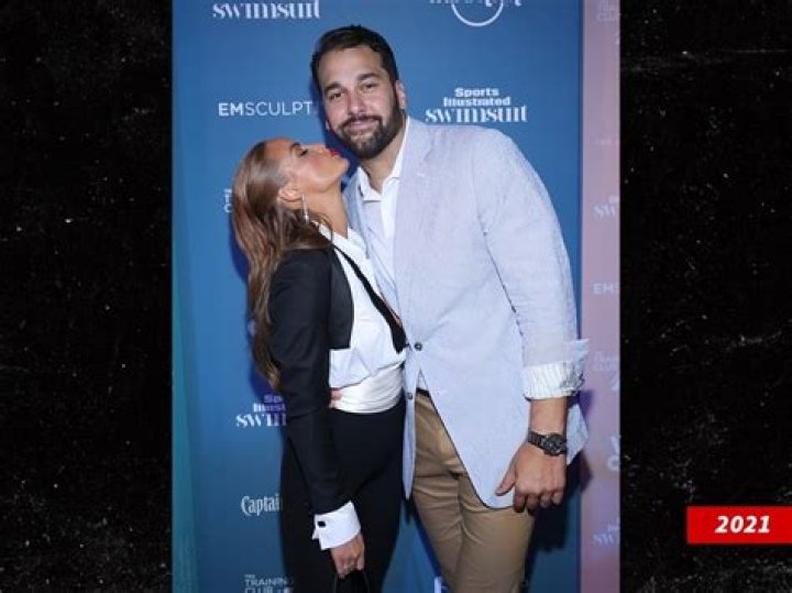 Haley Sacks’s Boyfriend: Who is Haley Sacks Dating?