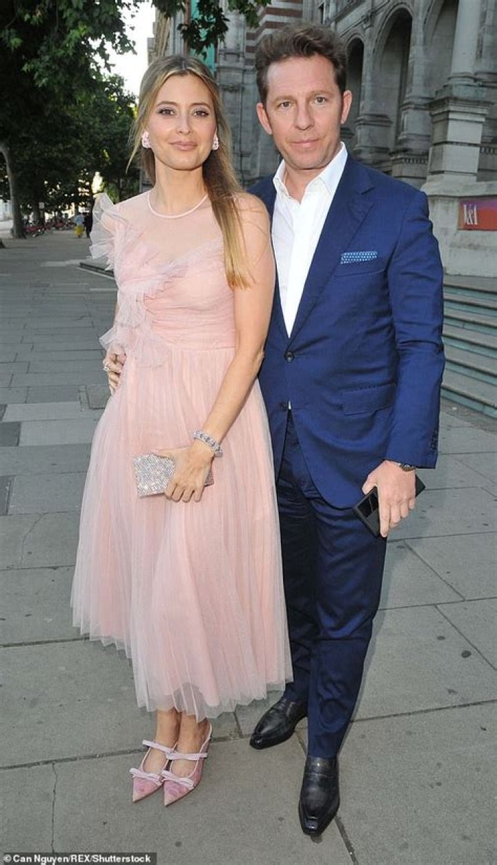 Holly Mitchell’s Girlfriend: Who is Holly Mitchell Dating?