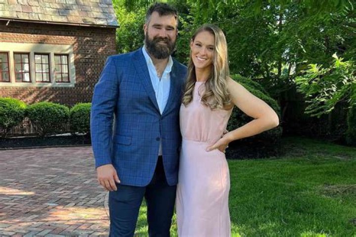 Jason Fields’s Girlfriend: Who is Jason Fields Dating?