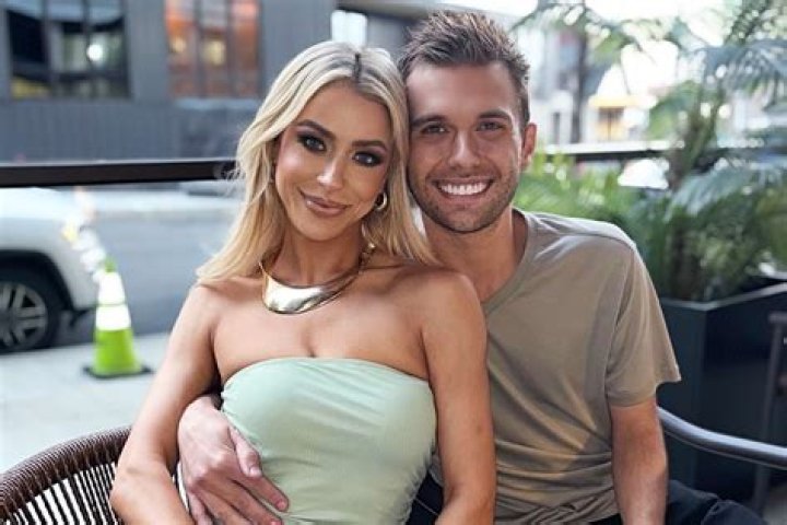 Karen Laine’s Boyfriend: Who is Karen Laine Dating?