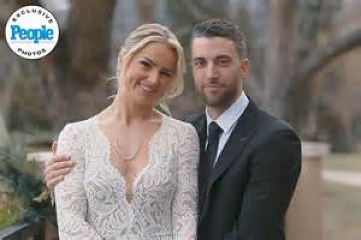 Lindsey Washburn’s Boyfriend: Who is Lindsey Washburn Dating?