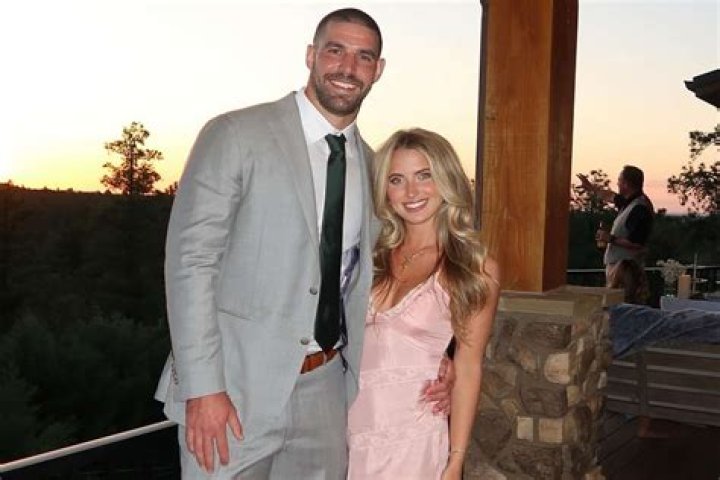 Mark McMullan’s Girlfriend: Who is Mark McMullan Dating?