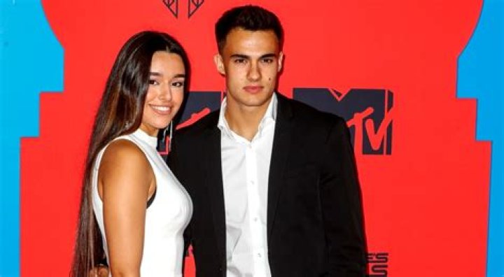 Marta Abril’s Boyfriend: Who is Marta Abril Dating?