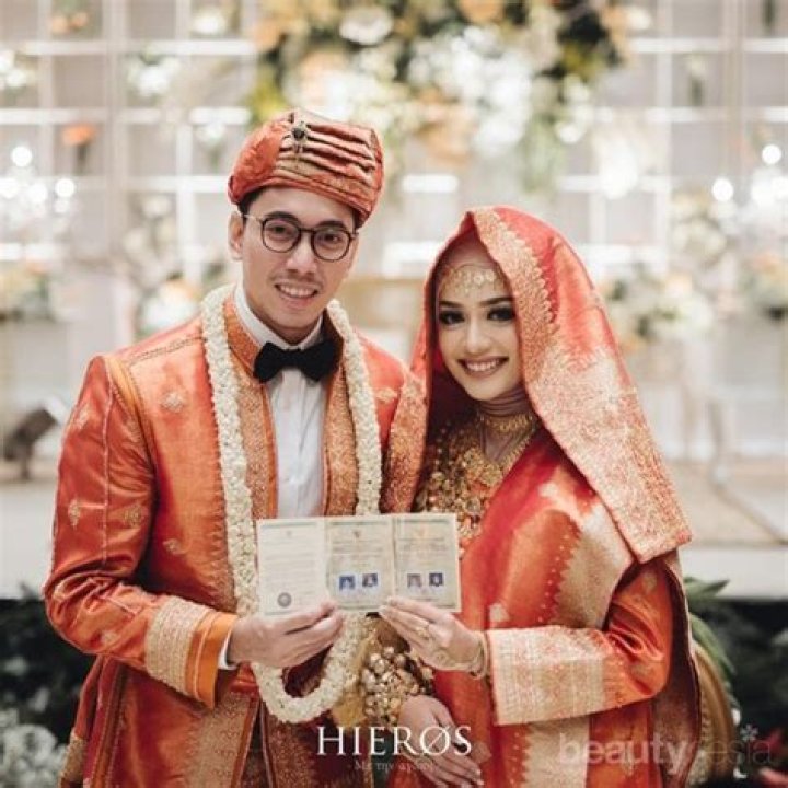 Nabila Hatifa’s Boyfriend: Who is Nabila Hatifa Dating?