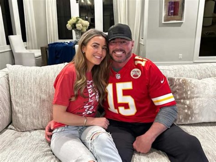 Noel Edmonds’s Girlfriend: Who is Noel Edmonds Dating?