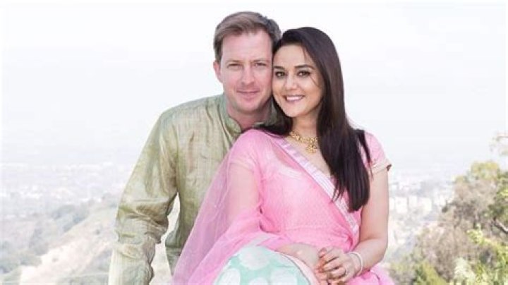 Preity Roy’s Boyfriend: Who is Preity Roy Dating?
