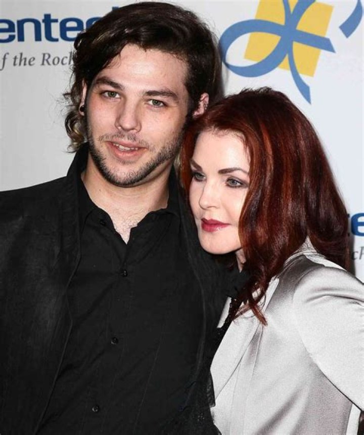 Priscilla Presley’s Boyfriend: Who is Priscilla Presley Dating?