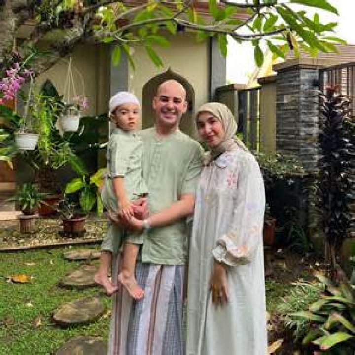 Riza Shahab’s Girlfriend: Who is Riza Shahab Dating?