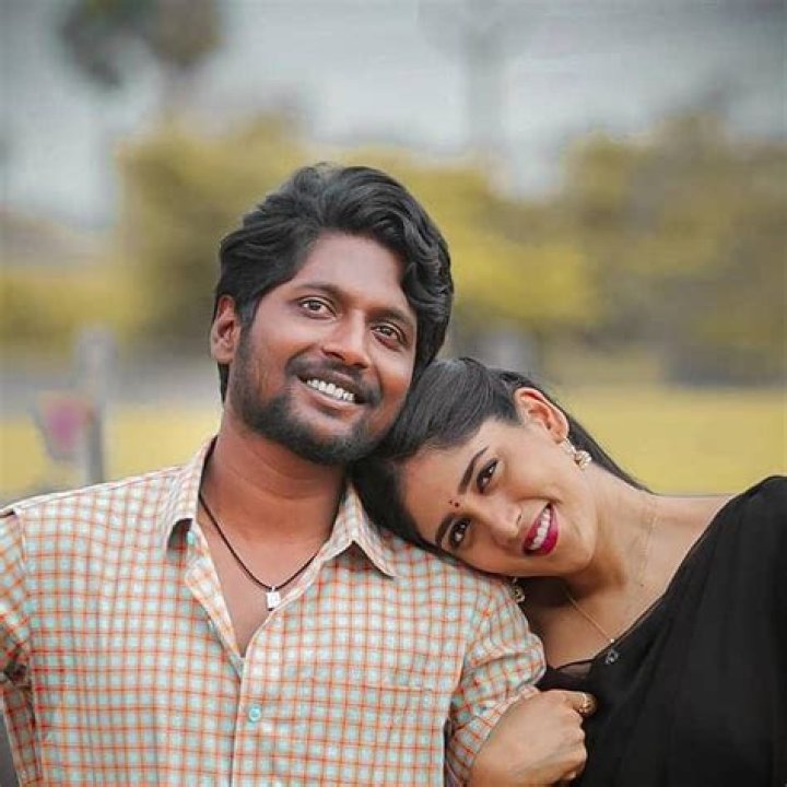 Suhas Khamkar’s Girlfriend: Who is Suhas Khamkar Dating?