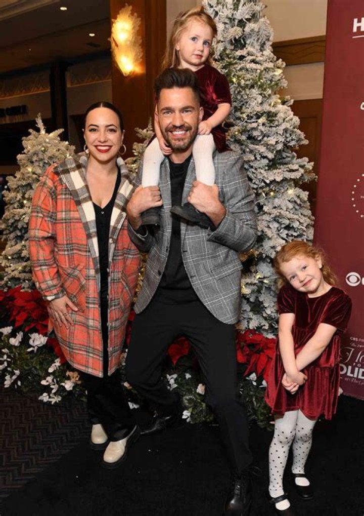 Who is Andy Grammer Dating – Andy Grammer's Wife & Exes