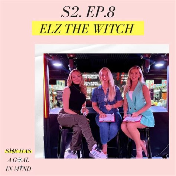 Who is Elz the Witch Dating – Elz the Witch's Boyfriend & Exes