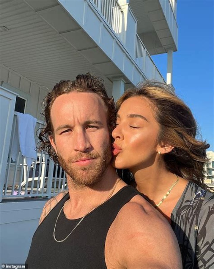 Who is Francisco Mejia Dating – Francisco Mejia's Girlfriend & Exes