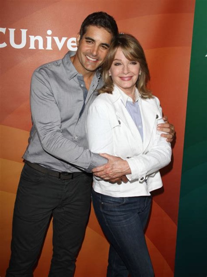 Who is Galen Gering Dating – Galen Gering's Wife & Exes