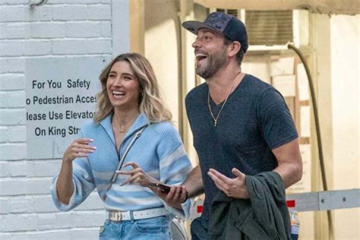 Zachary Levi’s Girlfriend: Who is Zachary Levi Dating?